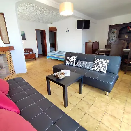Apartamento V2 Pedro - By Bedzy Albufeira
